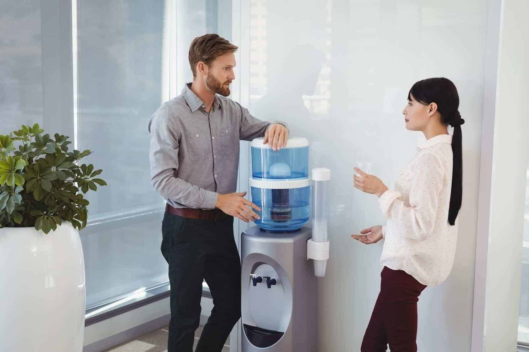 L’employeur est-il obligé d’installer une fontaine à eau ?